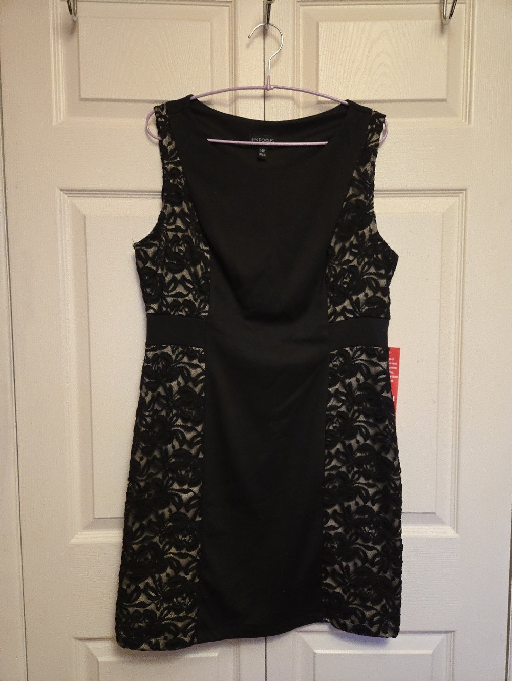 Enfocus Studio - Black and Lace Sleeveless Dress